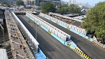Mumbai's Sion, Vidyavihar, and Film City infrastructure links have missed their October 15 opening target, leaving commuters waiting for fresh dates. 