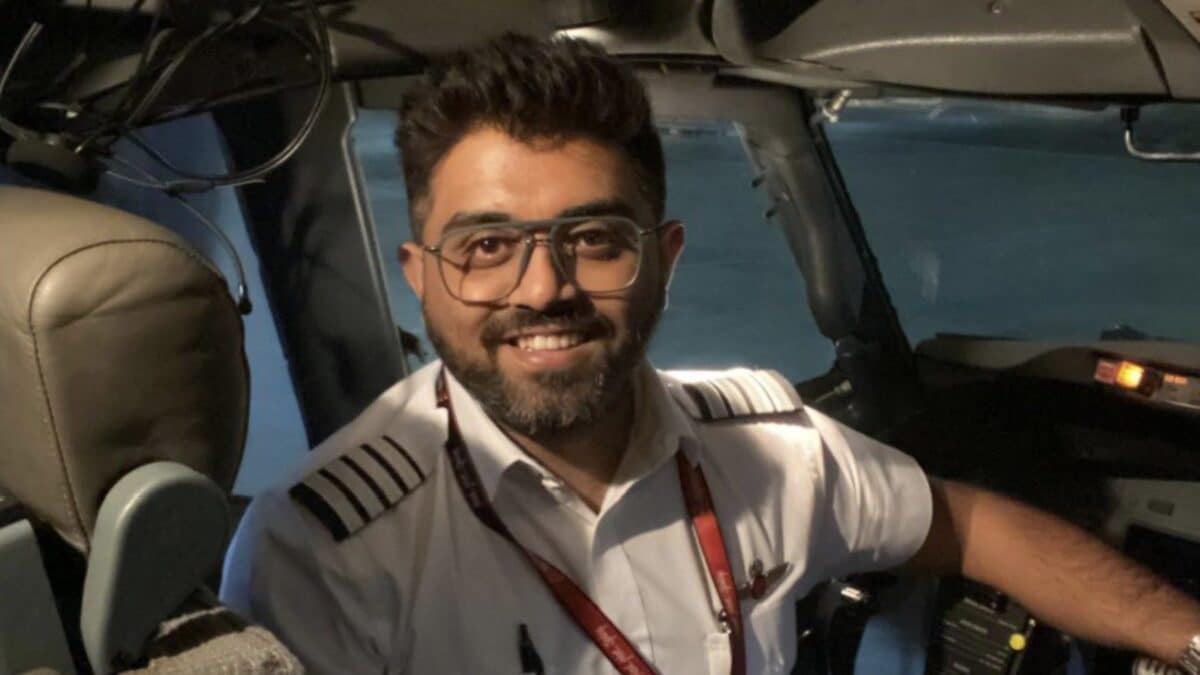 விமானி குத்தப்பட்ட ஃபிளைதுபாய் விமானம் தபூக்கில் அவசர தரையிறக்கம்
