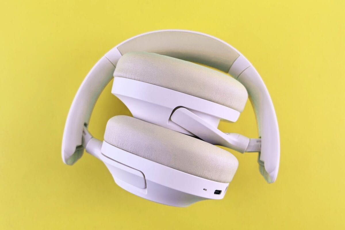 Samsung Galaxy Studio Headphones Tipped to Rival Apple AirPods Max, Sony And Bose