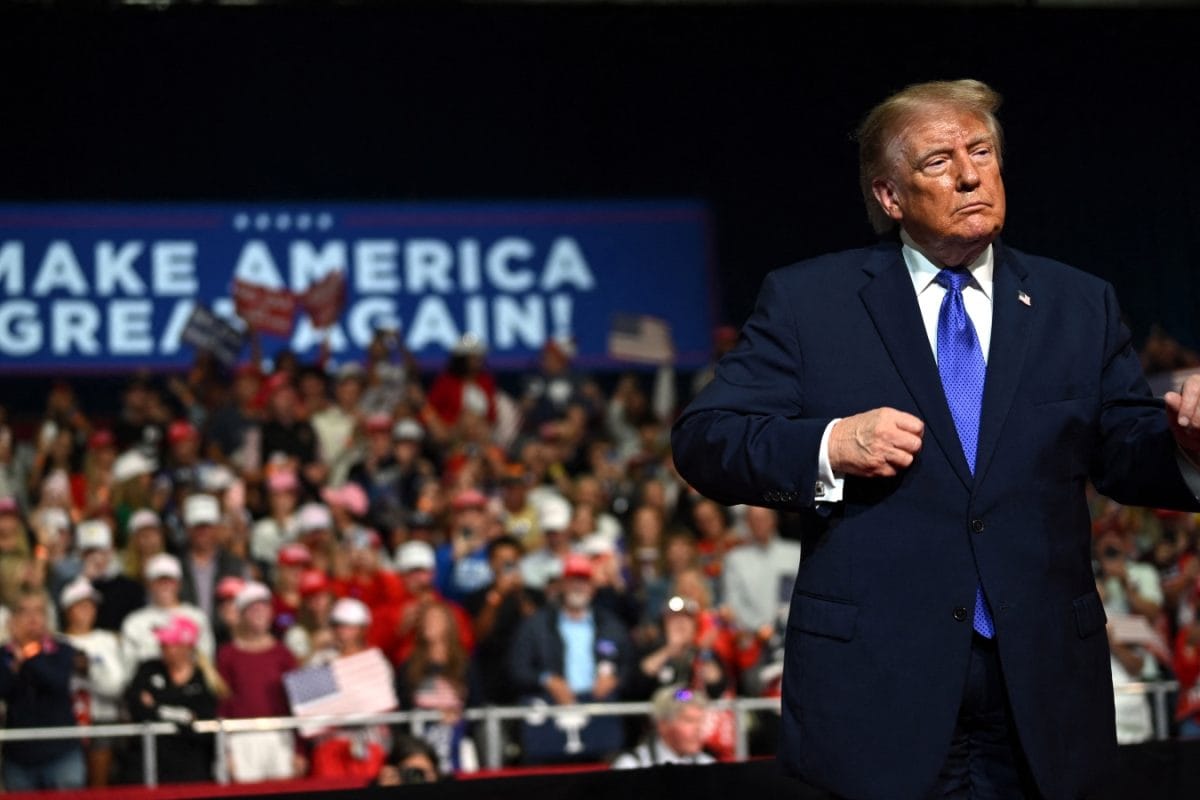 'Put Yourself In Shape, You Look Like Hell': Trump Snaps At Reporter As He Scraps Midterm Rallies