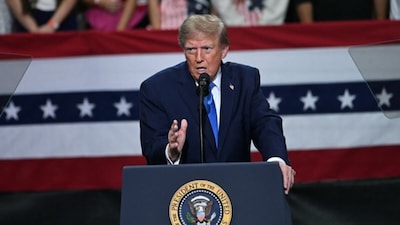US President Donald Trump speaks during a campaign rally in Vandalia, Ohio. (AFP photo)
