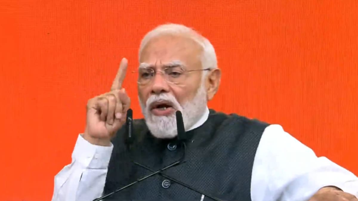 PM Modi News Live Updates: PM Modi Marks 25 Years In Public Service, Says ‘My Duty Is My Dharma’