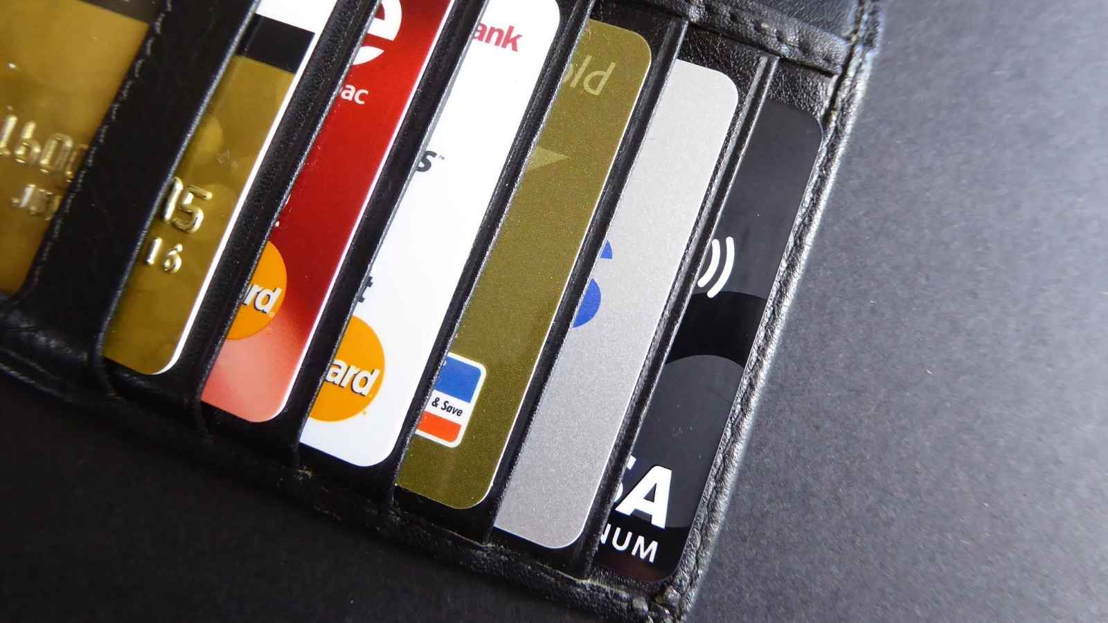 Out of the ₹69,160 paid over twelve months, an eye-watering ₹47,630 goes purely toward interest and GST fees. Only about ₹21,530 reduces your original balance, keeping you tied to high-cost revolving debt for years. 