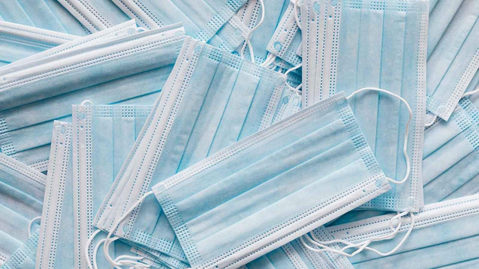 While three-ply surgical masks are great for blocking larger droplets from coughs or sneezes, they are completely unreliable against PM2.5 particles. Their loose fit allows polluted air to leak in from the edges, offering minimal protection outdoors.