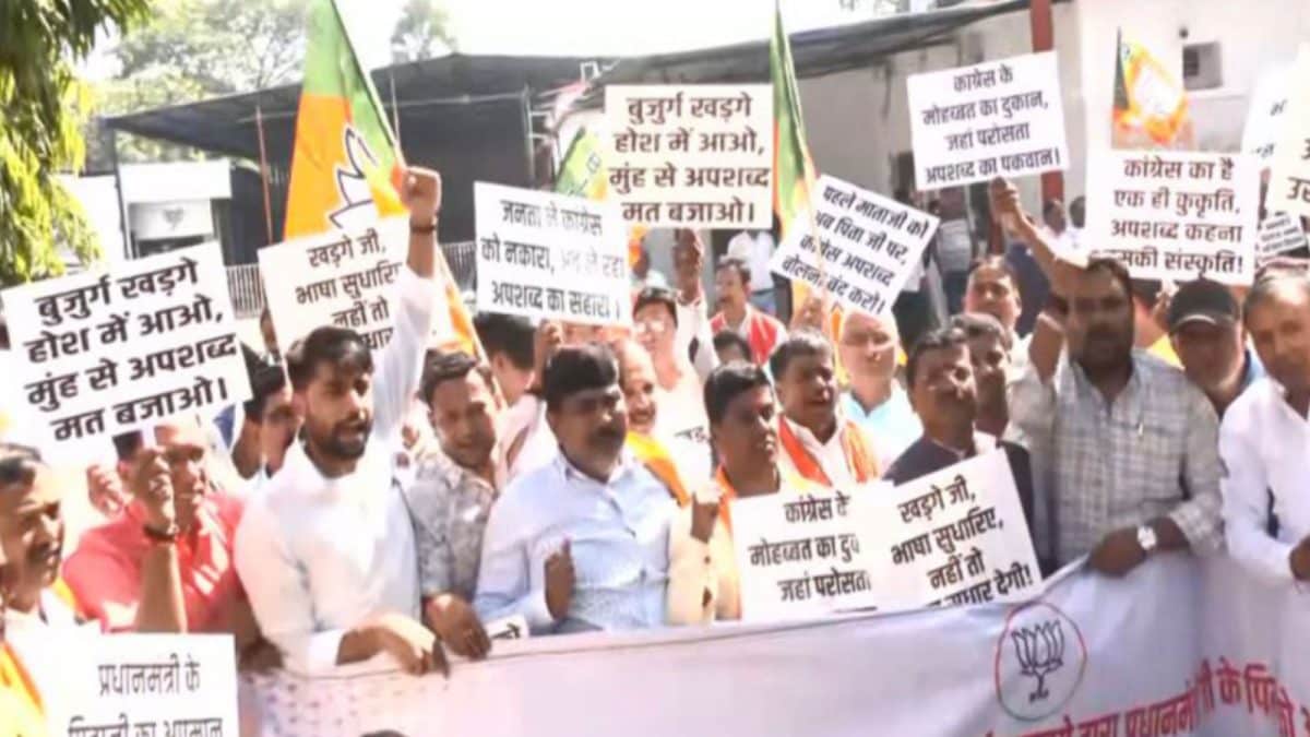 BJP Takes To Streets Across India Over Kharge’s ‘Modi Ka Baap Bhi Jayega’ Remark