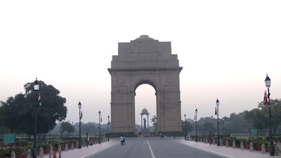 Delhi-NCR's air typically begins deteriorating from around mid-September as meteorological conditions become less favourable for dispersing pollutants. (IANS)