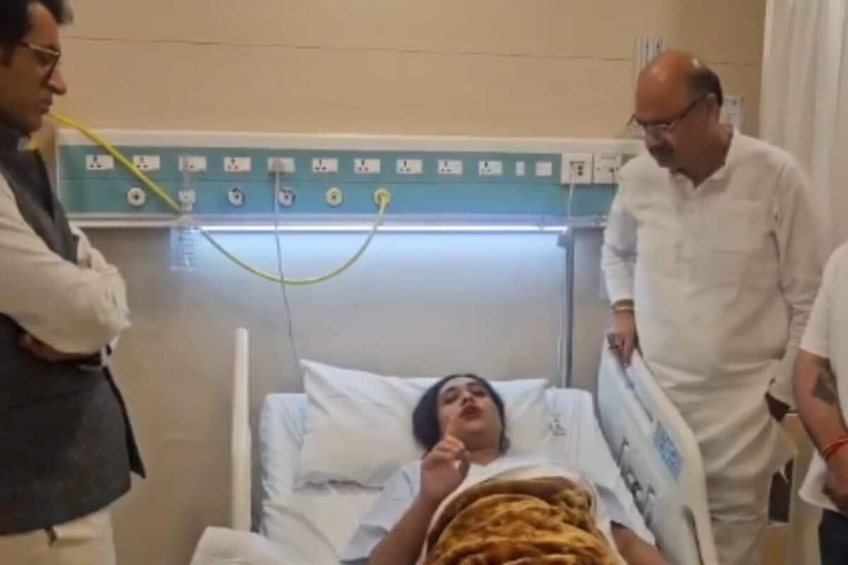 BJP Alleges Rahul Gandhi Knocked Pregnant Journalist To Ground During SIR Protest, Hospitalised