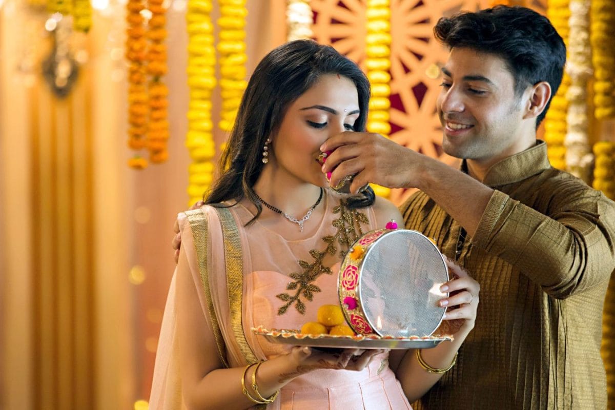 Karwa Chauth 2026: Why Women Use A Chalni (Sieve) To See Their Husband’s Face