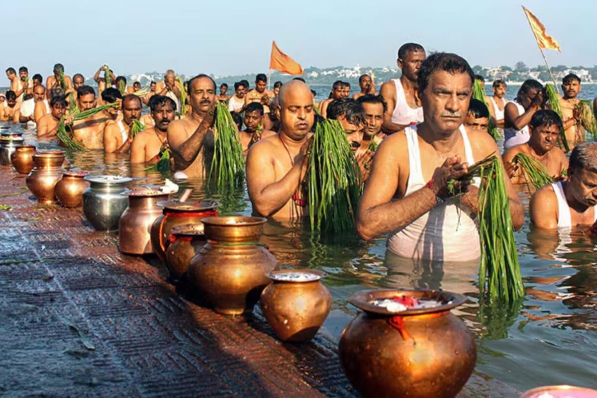 Mahalaya 2026: Date, City-Wise Timings, Significance And Rituals