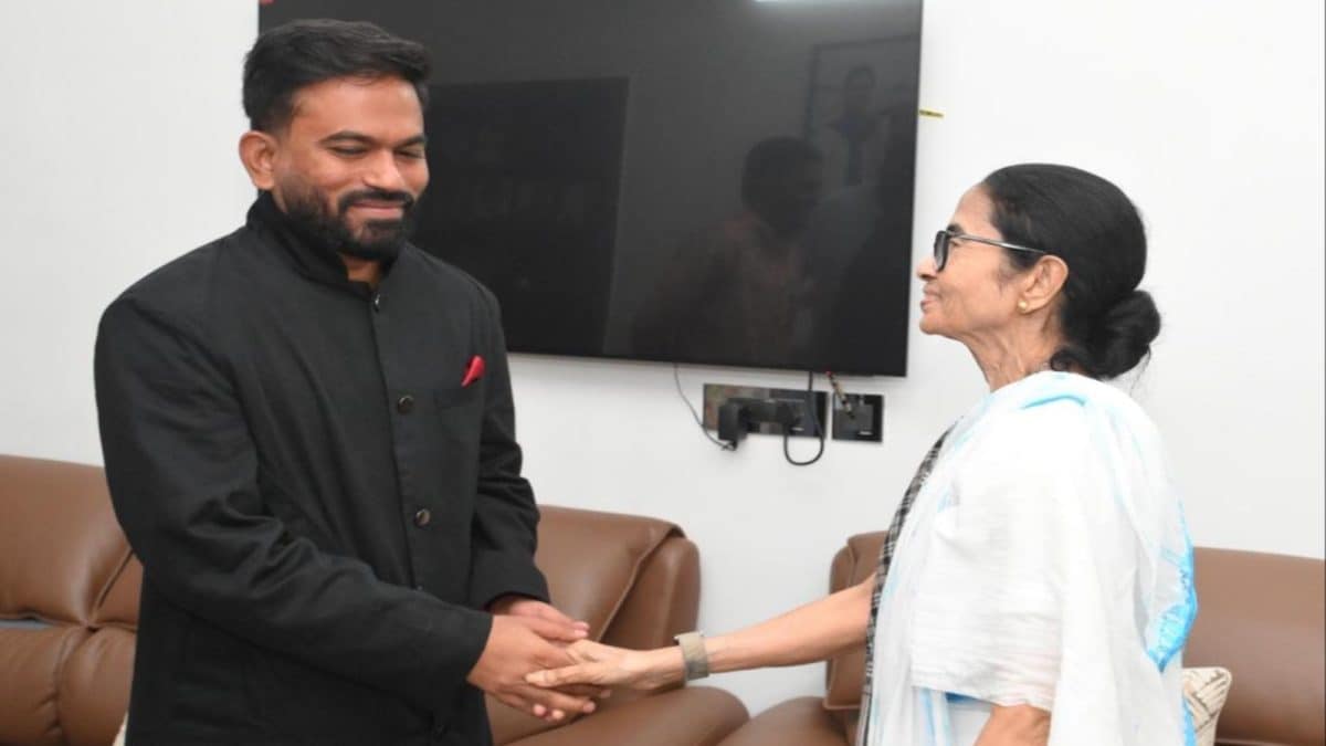 CJP's Abhijeet Dipke Meets Mamata Banerjee, Backs INDIA Bloc's Ramlila Maidan Rally But Refuses To Join