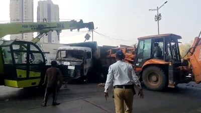 Mumbai Police, Traffic Police, Fire Brigade personnel and BMC officials reached the spot to manage the situation and assist with the removal of the vehicle. (X/@indiain24hr)