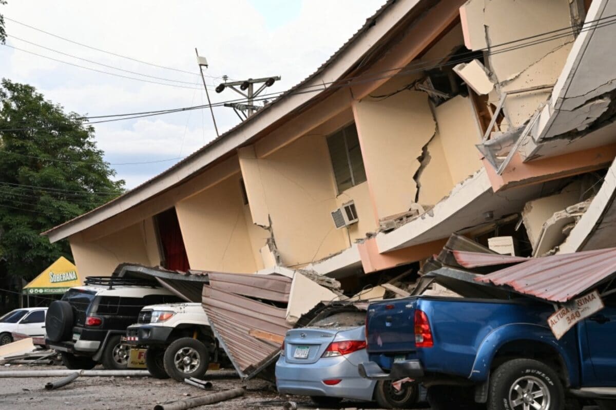 Panama Declares 'Major Disaster' After Powerful 7.7-Magnitude Quake; 80+ Aftershocks Recorded