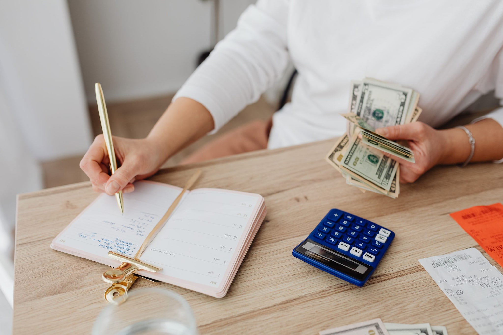 Set Aside Money for Upcoming ExpensesThe festive season is often followed by regular household bills, insurance premiums, school fees and other planned expenses. Setting aside some of your bonus for these commitments can prevent you from relying on credit later. Review your upcoming expenses and allocate money accordingly. Planning ahead can make the months after Diwali less stressful.