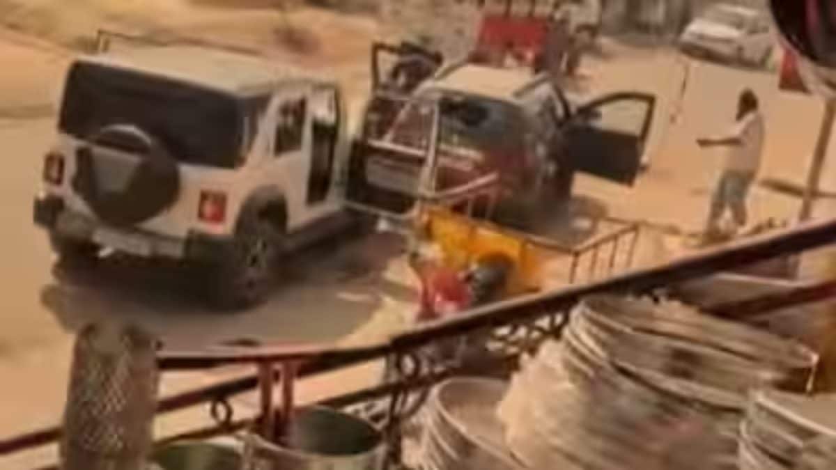 Two Men Open Fire at Car in Punjab's Tarn Taran, One Dead, Two Injured