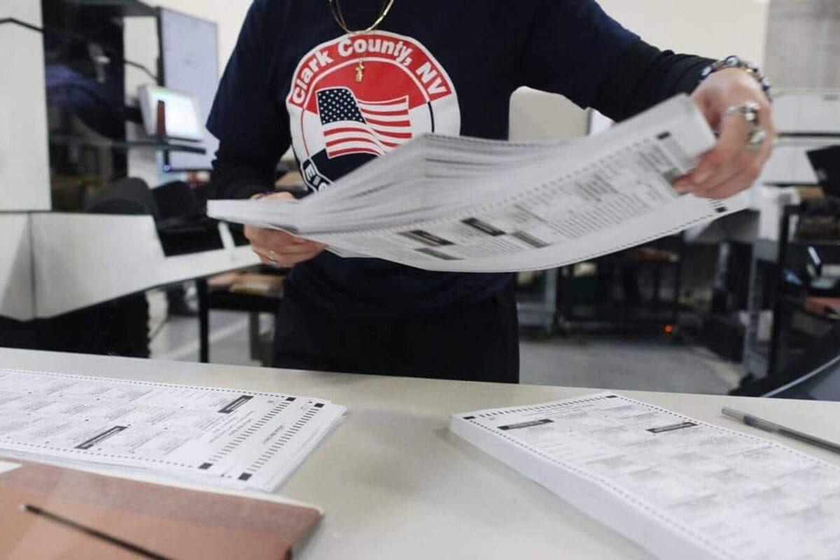 Why Indian-American Voices Matter: Republicans, Democrats Woo Community Ahead Of 2026 US Midterm Polls