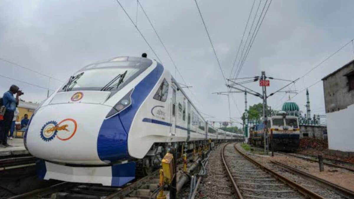 Delhi-Patna Vande Bharat Special For Diwali, Chhath Rush: Check Timings, Stops