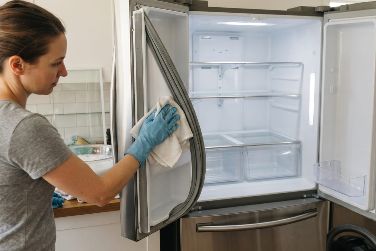 Diwali Kitchen Cleaning Tips: 7 Places To Keep In Mind While Cleansing