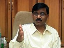 संजय राऊतांचा टोला  