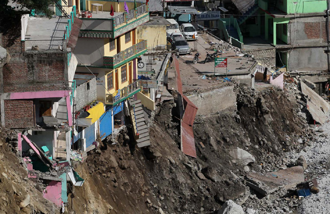 उत्तराखंडसमोर साथीच्या आजारांचं संकट