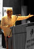 शब्द अपुरे पडतात तेव्हा...