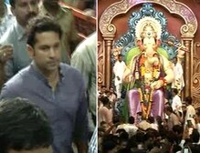 राजाच्या चरणी सचिन