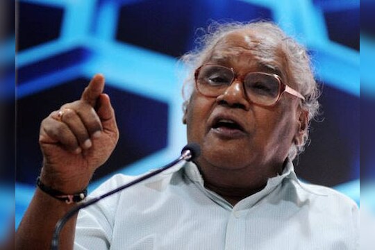 राजकारणी मूर्ख आहेत,'भारतरत्न' राव यांची टीका