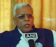 सचिनला भारतरत्न ,मग ध्यानचंद यांना का नाही?- तिवारी