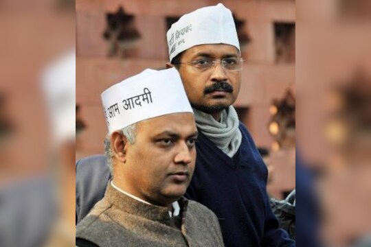 'आप' सोमनाथ भारतींच्या पाठीशी