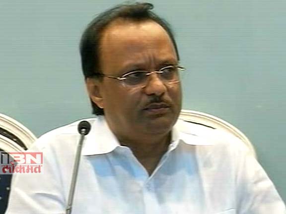 मुंडेंनी बारामतीत उभं राहून दाखवावं -अजित पवार