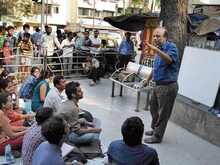 प्रा.हातेकरांचं निलंबन मागे