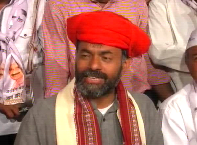 दिल्लीत चूक झाली, योगेंद्र यादव यांची कबुली