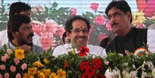 महायुतीच्या 'एटीएम'मधला एम निखळला महायुतीच्या 'एटीएम'मधला एम निखळला