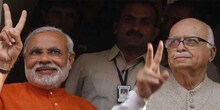 'पदार्पणात मोदींचं त्रिशतक', लालकृष्ण अडवाणींनी केली नरेंद्र मोदींची स्तुती