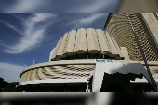 राज्यसभा आणि विधान परिषद निवडणुकांसाठी काही चांगले निकष असावेत का ?
