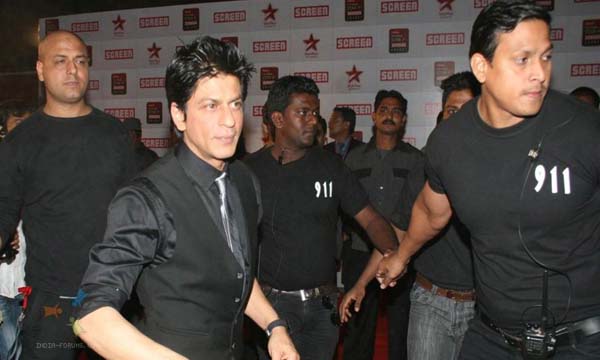 अभिनेता शाहरुख खानला मुंबई पोलीस पुरवणार सुरक्षा