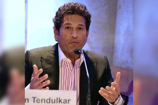 कौटुंबिक कारणामुळे गैरहजर राहिलो -सचिन