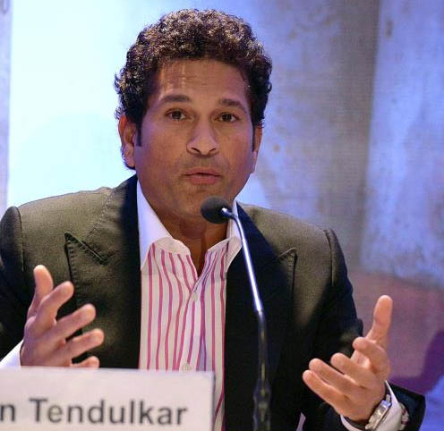 कौटुंबिक कारणामुळे गैरहजर राहिलो -सचिन