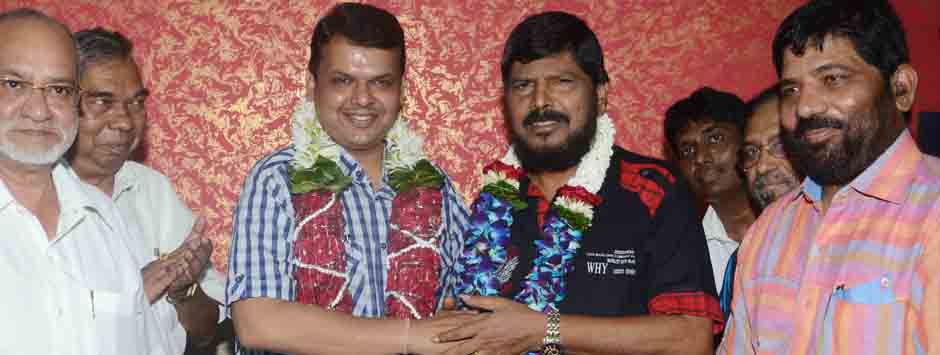 शिवशक्ती-भीमशक्ती संपुष्टात, रिपाइंही भाजपसोबत !