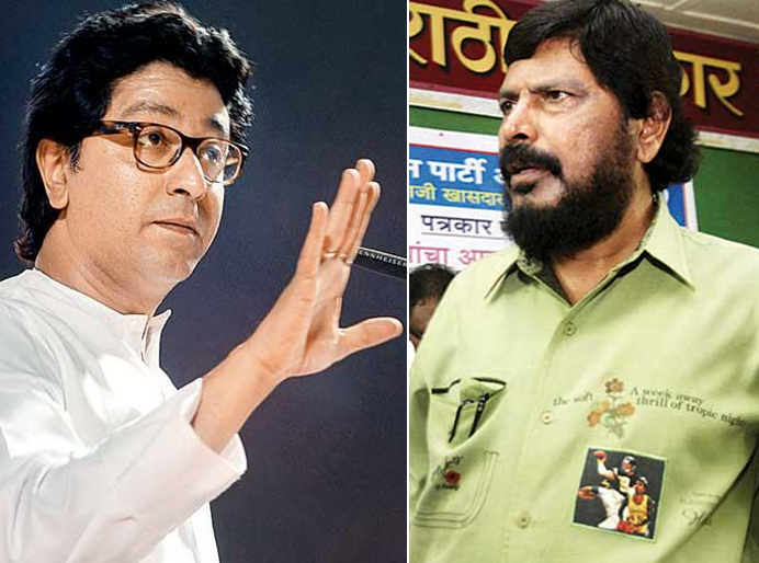 'आठवलेंची मिमिक्री'