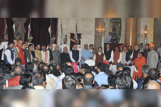 केंद्रीय मंत्रिमंडळाचं खातेवाटप जाहीर