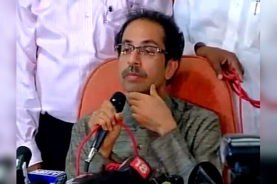 राष्ट्रवादीचा पाठिंबा घेतला तर विरोधी बाकावर बसणार-ठाकरे