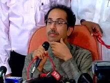 राष्ट्रवादीचा पाठिंबा घेतला तर विरोधी बाकावर बसणार-ठाकरे राष्ट्रवादीचा पाठिंबा घेतला तर विरोधी बाकावर बसणार-ठाकरे