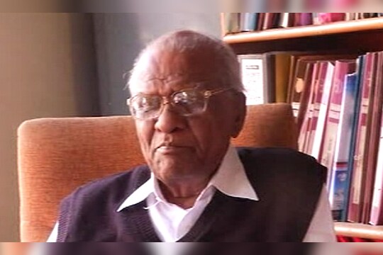 पानसरे हल्ला प्रकरणाची राष्ट्रीय मानवाधिकार आयोगाने घेतली  दखल 