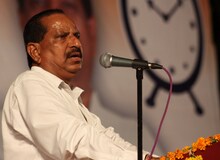 'आयकर विभागाचे छापे टाकून विरोधकांना घाबरवण्याचा प्रयत्न करू नका'