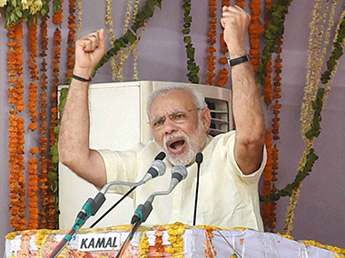 60 वर्षांत देशाला लुबाडणार्यांचे 'बुरे दिन' आलेत - नरेंद्र मोदी