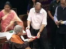 शशी कपूर यांचा सन्मान 