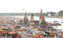 पंढरपूरमध्ये चेंगराचेंगरीत एक भाविकाचा मृत्यू 