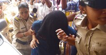 शीना बोरा हत्याप्रकरणी : तिन्ही आरोपींच्या पोलीस कोठडीत वाढ शीना बोरा हत्याप्रकरणी : तिन्ही आरोपींच्या पोलीस कोठडीत वाढ