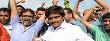 मोदींच्या राज्यात नवा लोकनेता, ओबीसी आरक्षणासाठी एल्गार