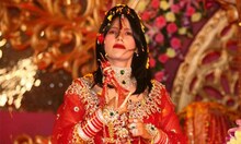 वादग्रस्त 'राधे माँ'ची मुंबई पोलिसांकडून चौकशीची शक्यता